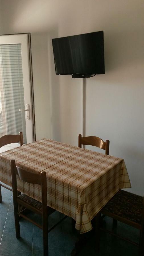 Apartments Tonka Primošten Dış mekan fotoğraf